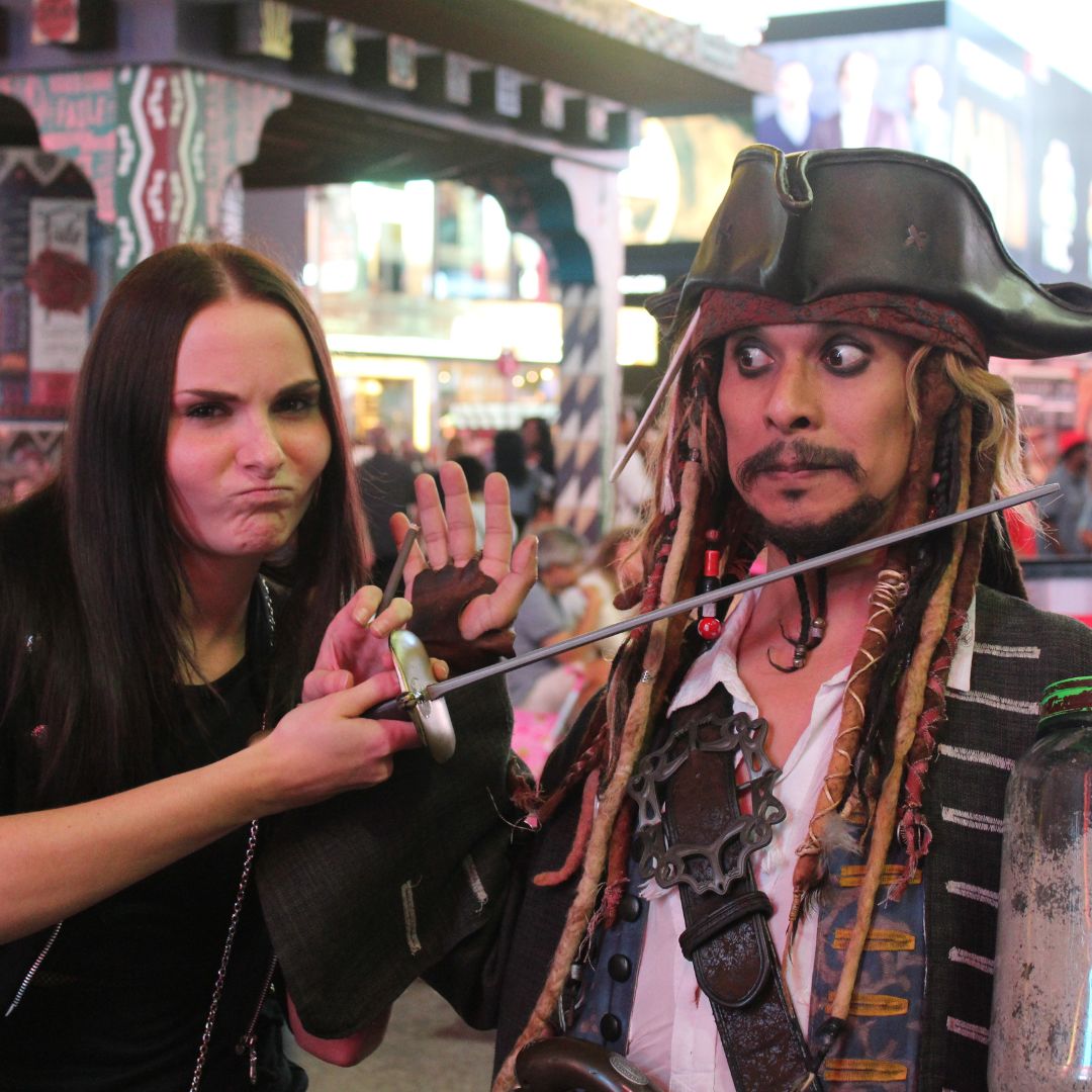Alice und Jack Sparrow der Gesetzlose Doreen Ullrich Brand Marketing